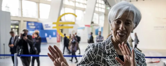 Jornal Público: a caixa-de-ressonância da propaganda de Bruxelas e Frankfurt!